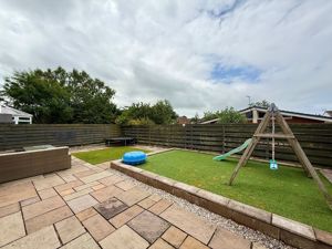 Photo 18- click for photo gallery